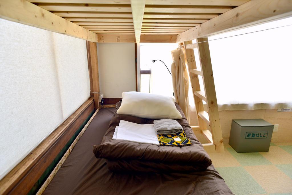 Good Trip Hostel & Bar โอดาวาระ ภายนอก รูปภาพ