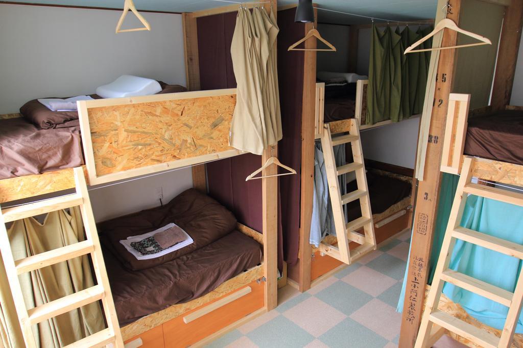 Good Trip Hostel & Bar โอดาวาระ ภายนอก รูปภาพ
